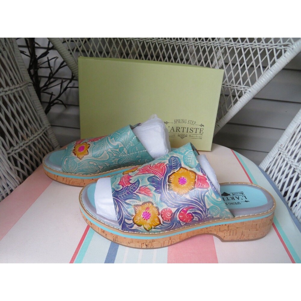 NWT Womens Sky Blue Multi L'Artiste Spring Step Aldina Skym Sandals, 8.5. 39